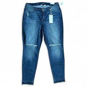 NWT Lane Bryant RE/MADE IN L.A. Distressed Skinny Jeans Size 18